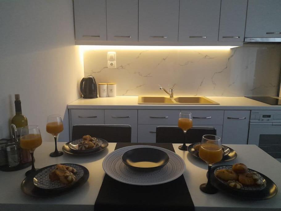 D4 Central Luxury Apartment 沃洛斯 外观 照片